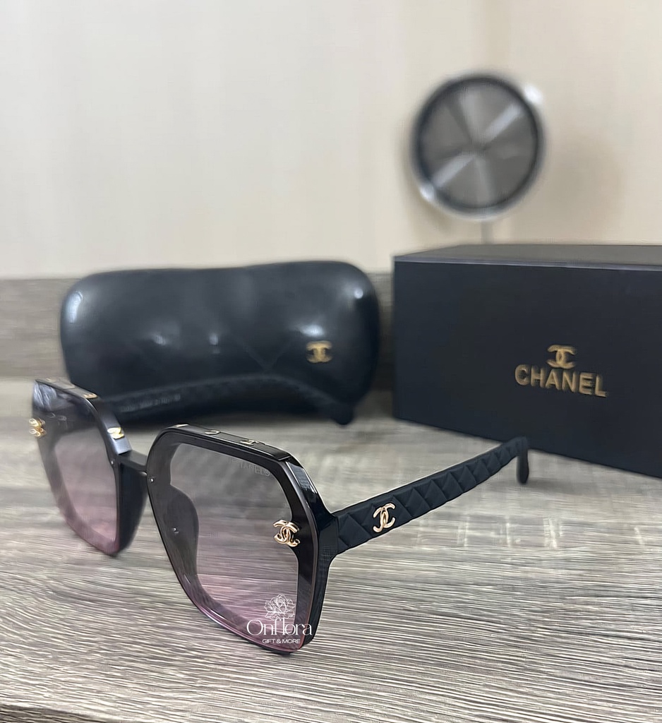 نظارة شانيل  (بدون ملحقات, بدون تنسيق)