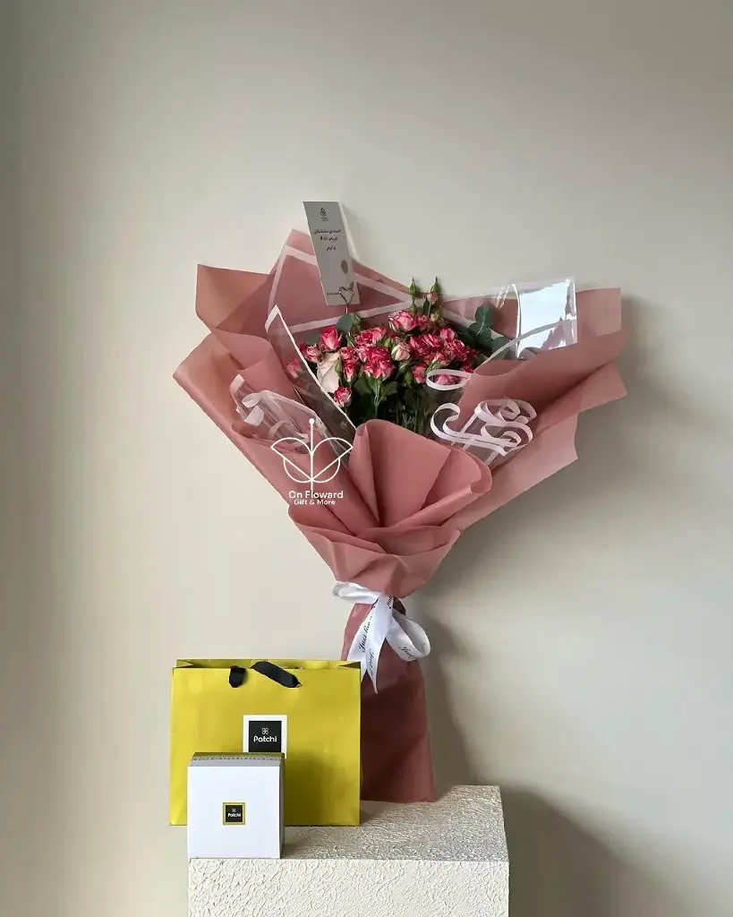 تنسيق باقه فقط بدون هدايا جانبيه ❕️
(بإمكانك تعديل خصائص الهديه المعروضه و أضافة الهدايا الجانبيه ان أردت ✅️ )*