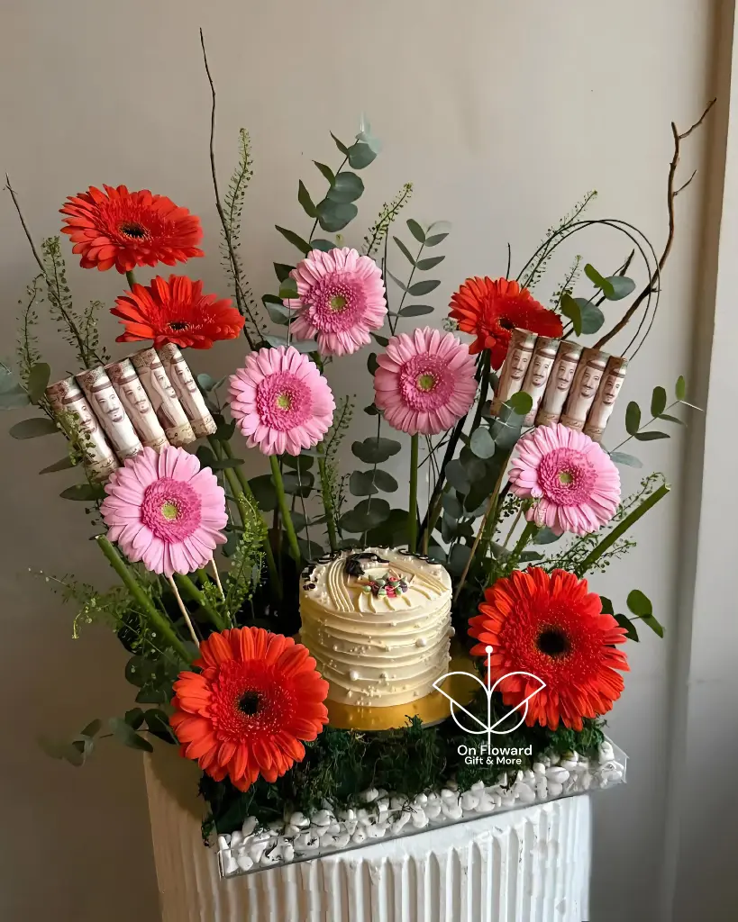 تنسيق استاند اكريلك فقط بدون هدايا جانبيه ❕️
(بإمكانك تعديل خصائص الهديه المعروضه و أضافة الهدايا الجانبيه ان أردت ✅️ )*