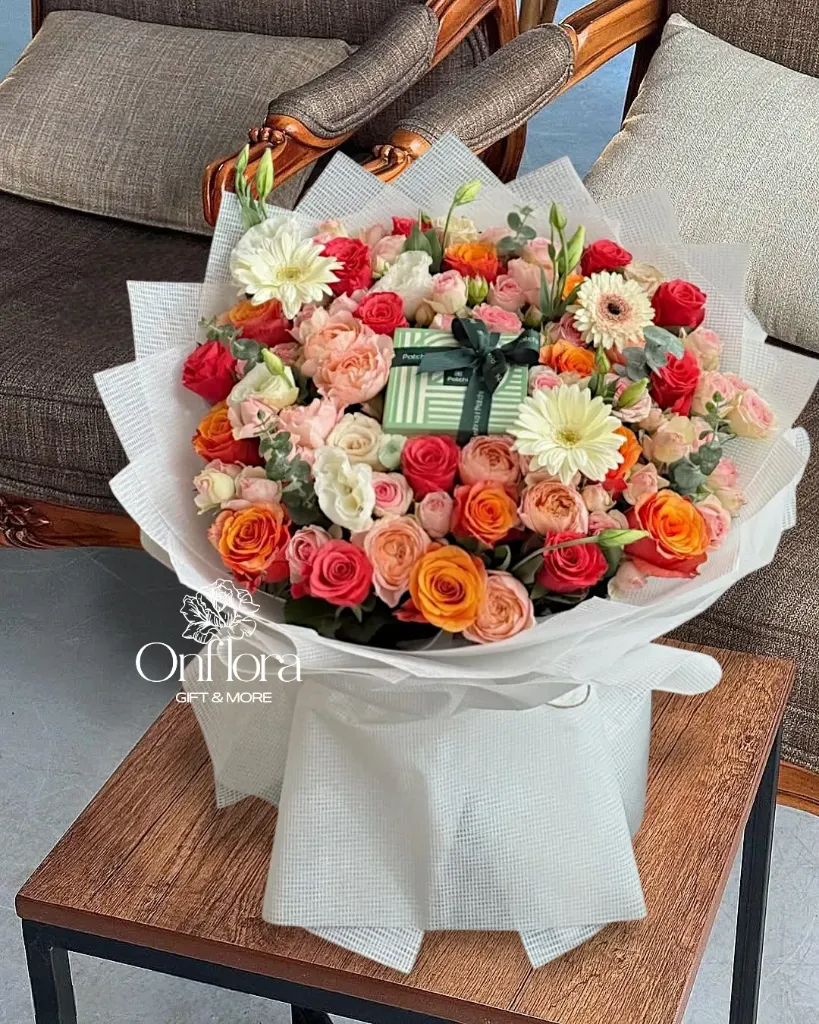 تنسيق باقة ورد فقط بدون هدايا جانبيه ❕️
(بإمكانك تعديل خصائص الهديه المعروضه و أضافة الهدايا الجانبيه ان أردت ✅️ )*