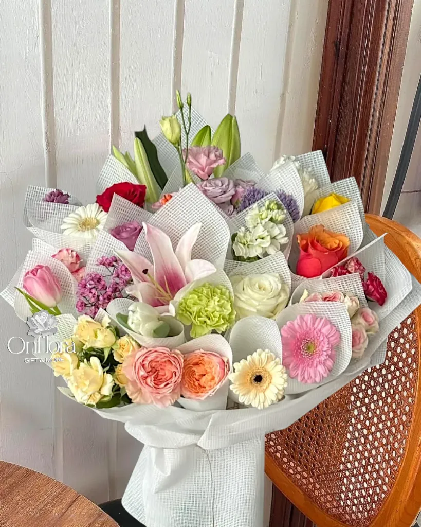 تنسيق باقة ورد الهبه