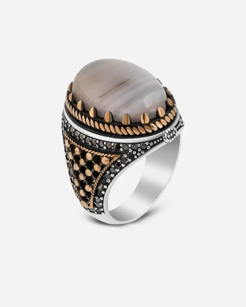 توفير خاتم رجالي من الفضة بحجر عقيق يمني من زايروس خلال ساعه أو ربما أقل مناسب جداً لتقديمة كهديه (بدون تنسيق)