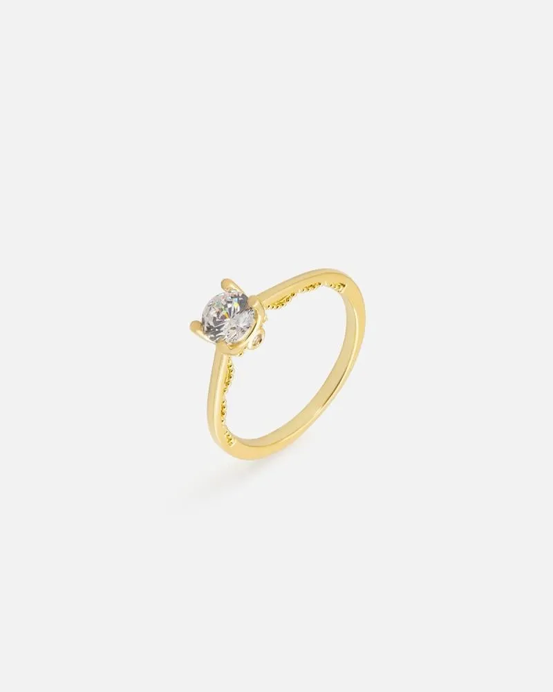 توفير خاتم نسائي بتصميم أنيق بلون ذهبي من زايروس خلال ساعه أو ربما أقل مناسب جداً لتقديمة كهديه