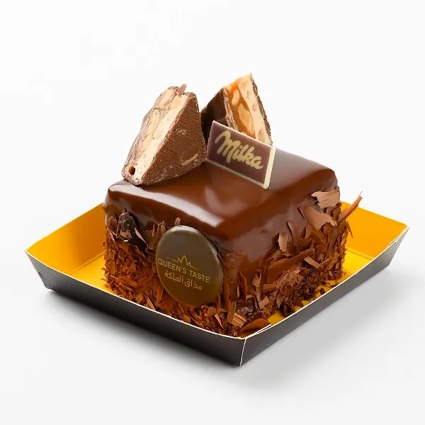 توفير قطعة كيك ميلكا مربعة ( من مذاق الملكة ) خلال ساعه أو ربما أقل مناسب جداً لتقديمة كهديه